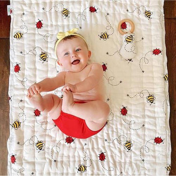 Tundra Baby Bee and Lady Bug Handmade Quilted Baby Blanket Beautiful Quality